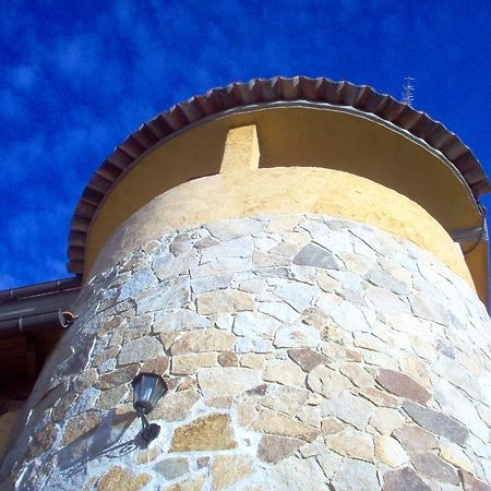 Apartamento El Dragon Serrano Sotoserrano エクステリア 写真