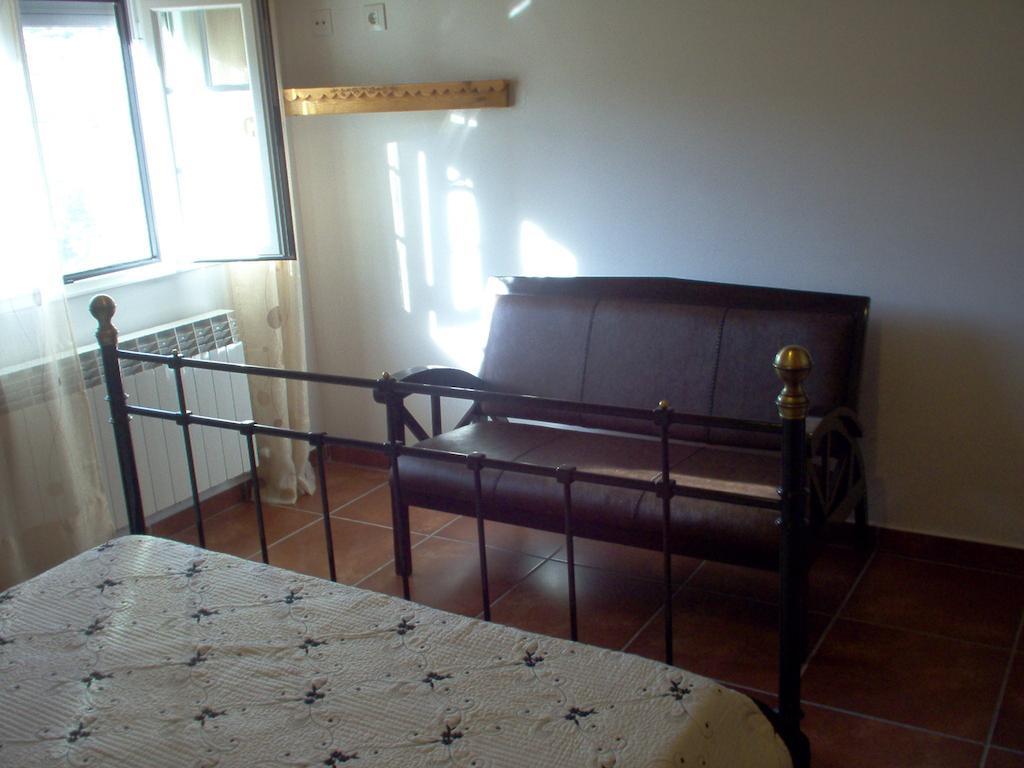 Apartamento El Dragon Serrano Sotoserrano エクステリア 写真
