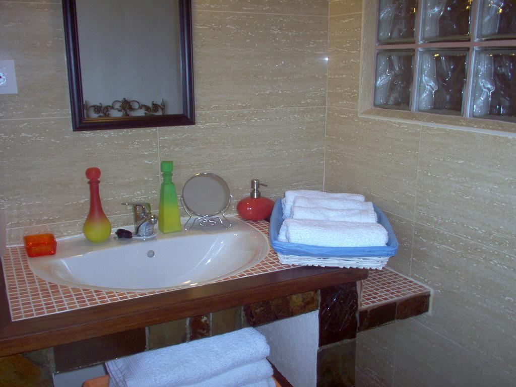 Apartamento El Dragon Serrano Sotoserrano エクステリア 写真